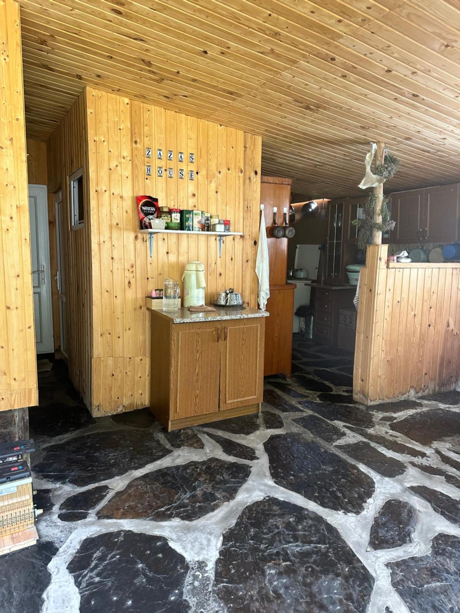 Отель Pirikiti Akhmeta Экстерьер фото