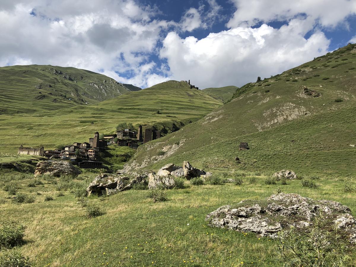 Отель Pirikiti Akhmeta Экстерьер фото